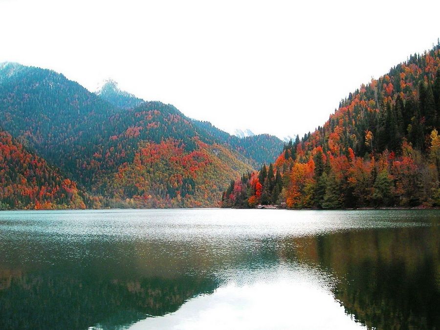Lake-Ritsa-1